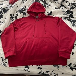 Men’s NWOT’s Under Armour XL pullover Hoodie